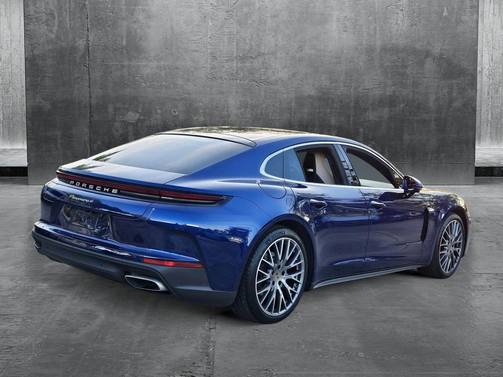 2024 Porsche Panamera Vehicle Photo in Pembroke Pines , FL 33027