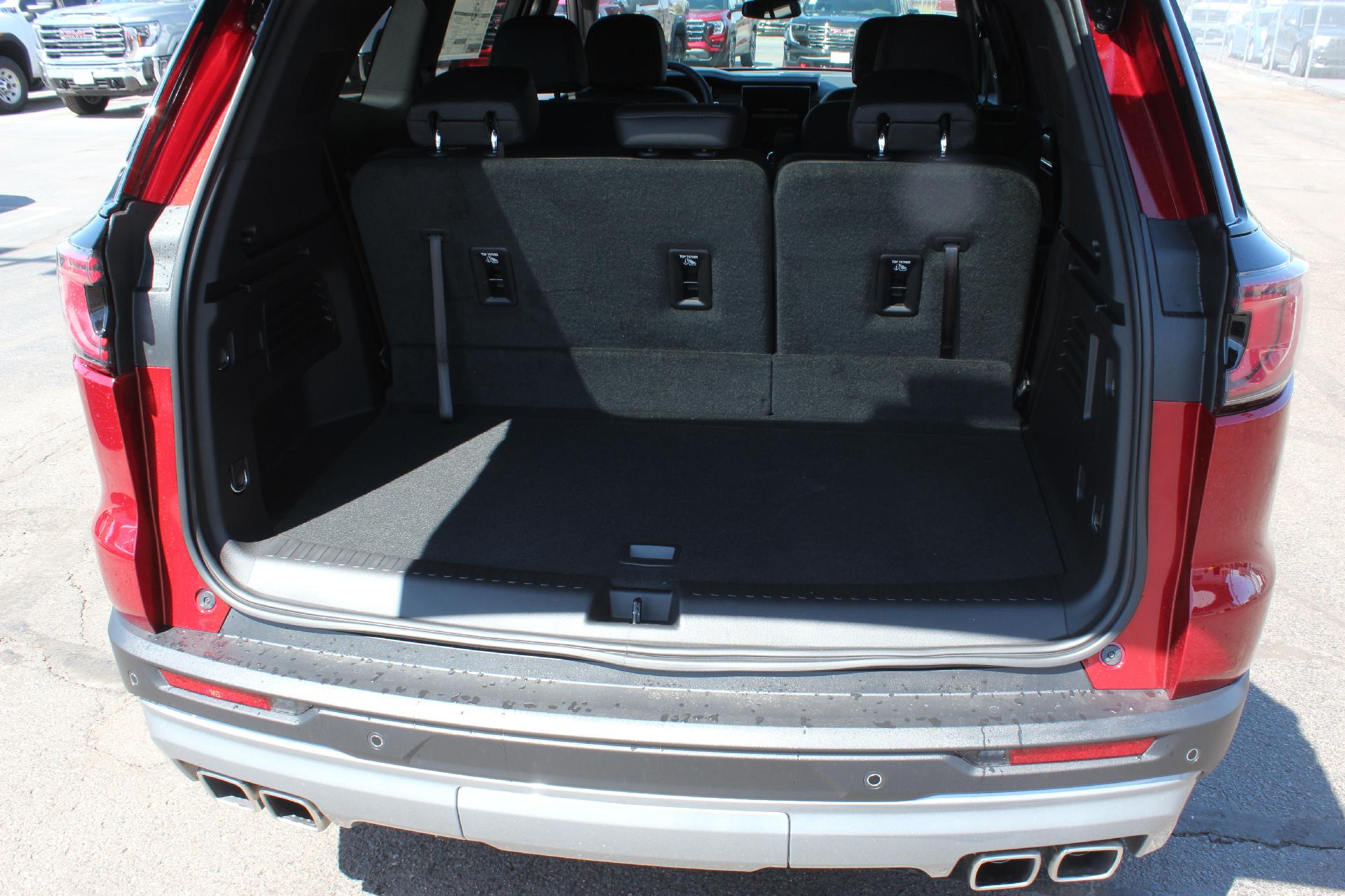 2025 GMC Acadia Vehicle Photo in AURORA, CO 80012-4011