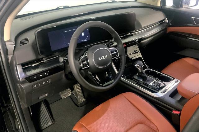 2024 Kia Carnival Vehicle Photo in Lees Summit, MO 64086