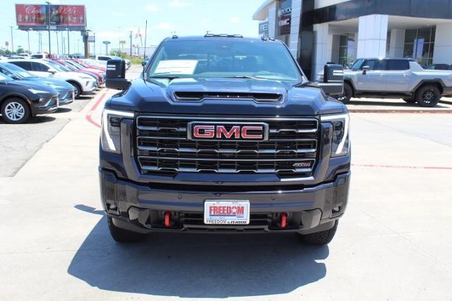 2025 GMC Sierra 2500 HD Vehicle Photo in Greenville, TX 75402