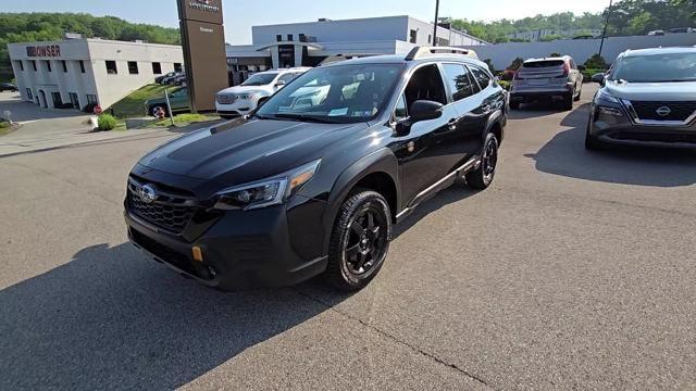 2023 Subaru Outback Vehicle Photo in Pleasant Hills, PA 15236