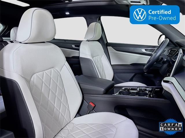 2024 Volkswagen Atlas Cross Sport Vehicle Photo in Puyallup, WA 98371