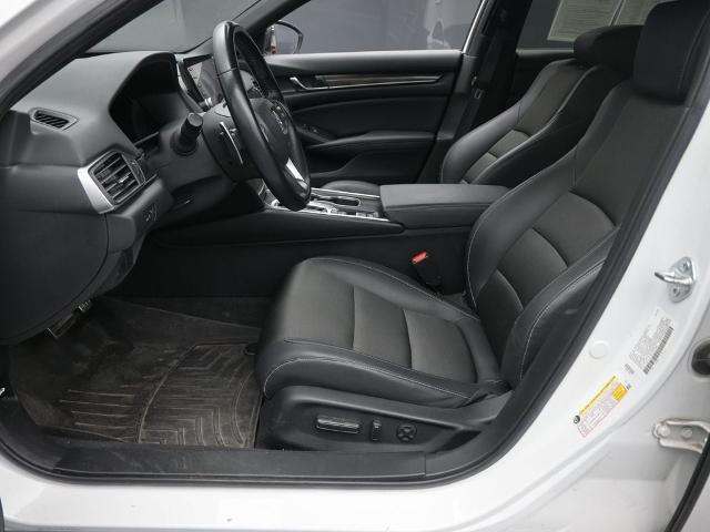 2022 Honda Accord Sedan Vehicle Photo in Cedar Rapids, IA 52402