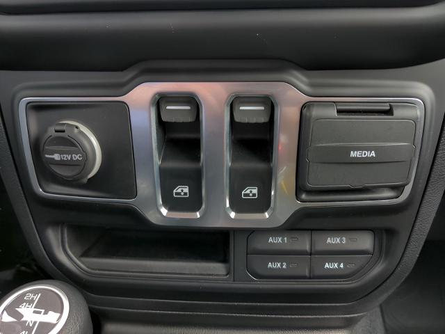 2021 Jeep Wrangler Vehicle Photo in Green Bay, WI 54304