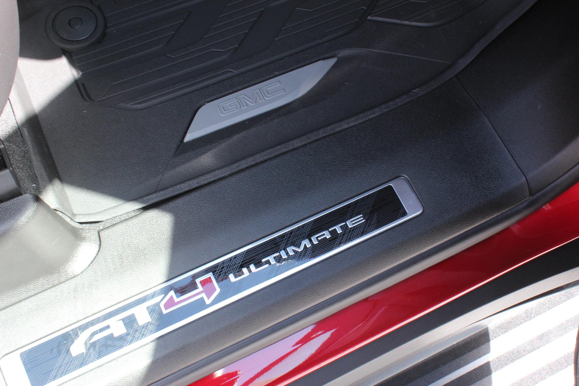 2025 GMC Yukon Vehicle Photo in AURORA, CO 80012-4011
