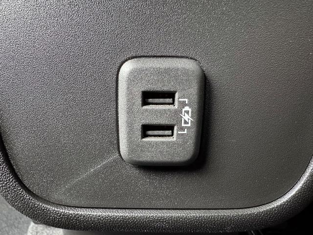 2022 Chevrolet Equinox Vehicle Photo in Roslyn, NY 11576