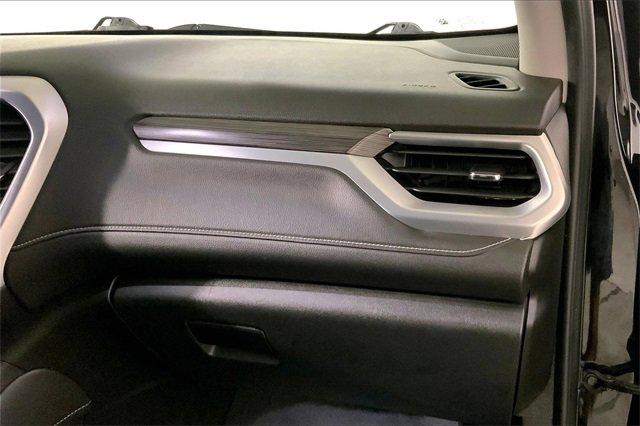 2023 GMC Acadia Vehicle Photo in KANSAS CITY, MO 64114-4502
