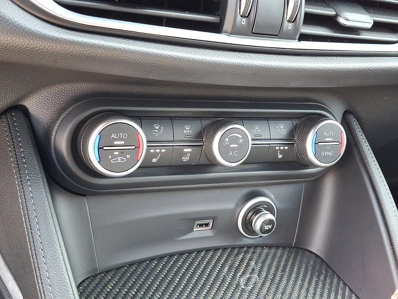 2023 Alfa Romeo Stelvio Vehicle Photo in Willow Grove, PA 19090