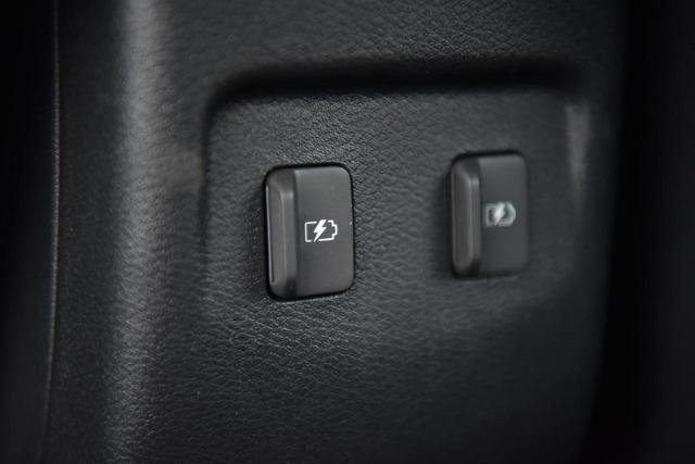 2024 Nissan Kicks Vehicle Photo in Ballwin, MO 63011
