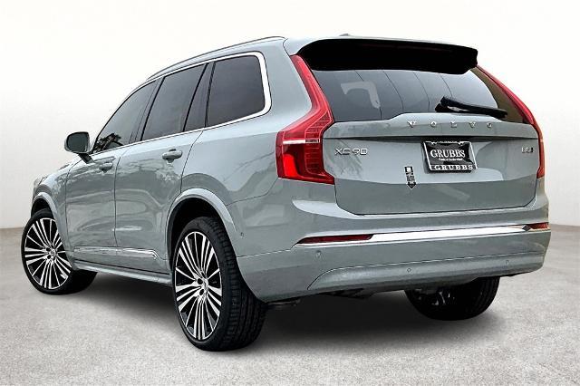 2025 Volvo XC90 Vehicle Photo in Houston, TX 77007