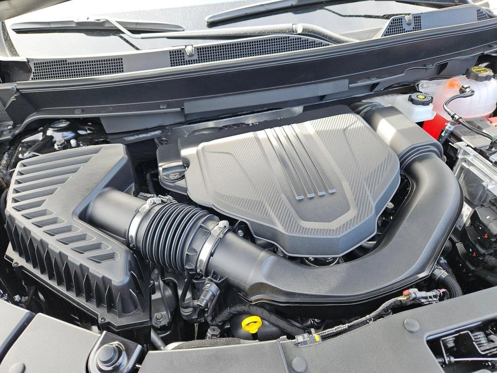 2025 Chevrolet Traverse Vehicle Photo in GILBERT, AZ 85297-0446