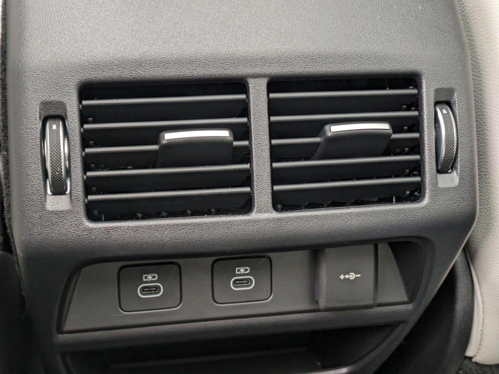 2025 Land Rover Discovery Sport Vehicle Photo in Bethesda, MD 20852