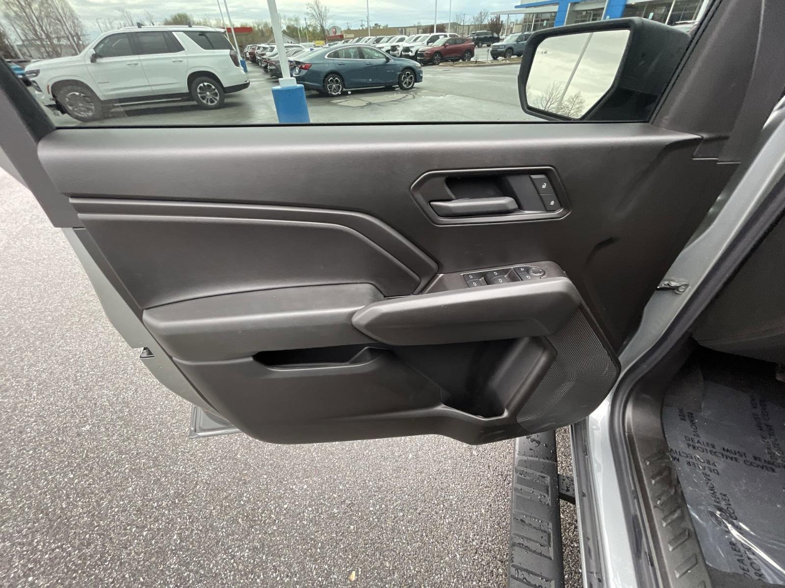 2025 Chevrolet Colorado Vehicle Photo in BENTONVILLE, AR 72712-4322