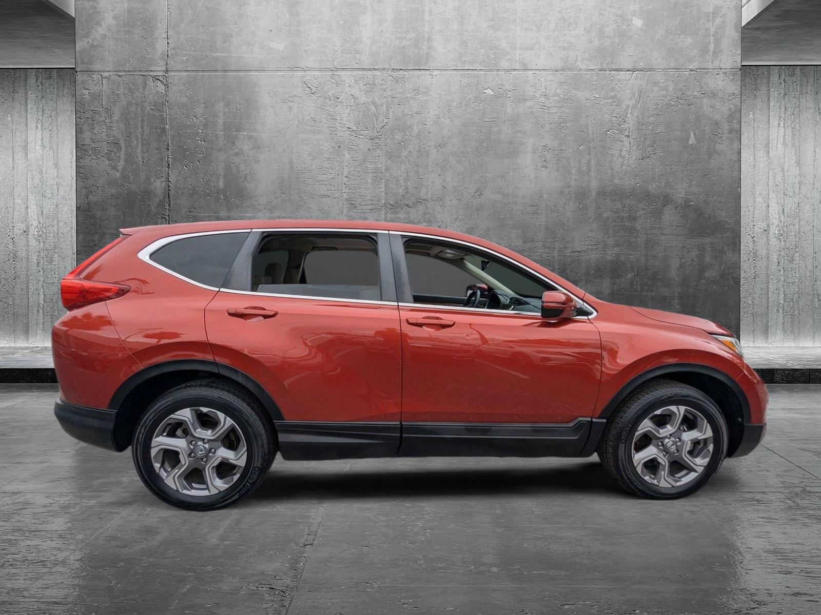 2017 Honda CR-V Vehicle Photo in Tampa, FL 33614