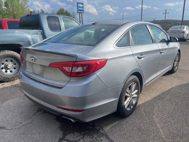 2017 Hyundai Sonata Vehicle Photo in MILFORD, OH 45150-1684