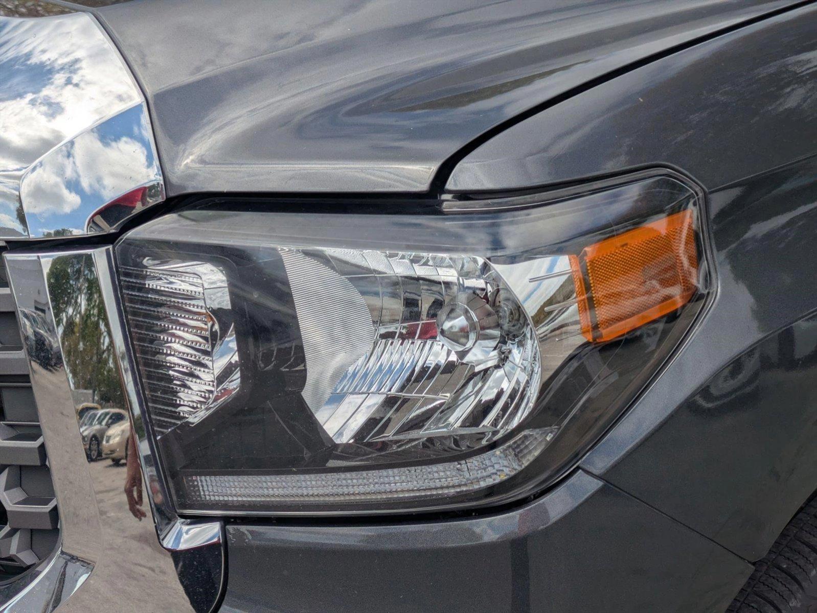 2021 Toyota Tundra 4WD Vehicle Photo in GREENACRES, FL 33463-3207