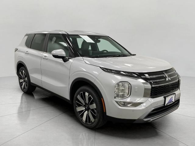 2025 Mitsubishi Outlander Vehicle Photo in Appleton, WI 54913