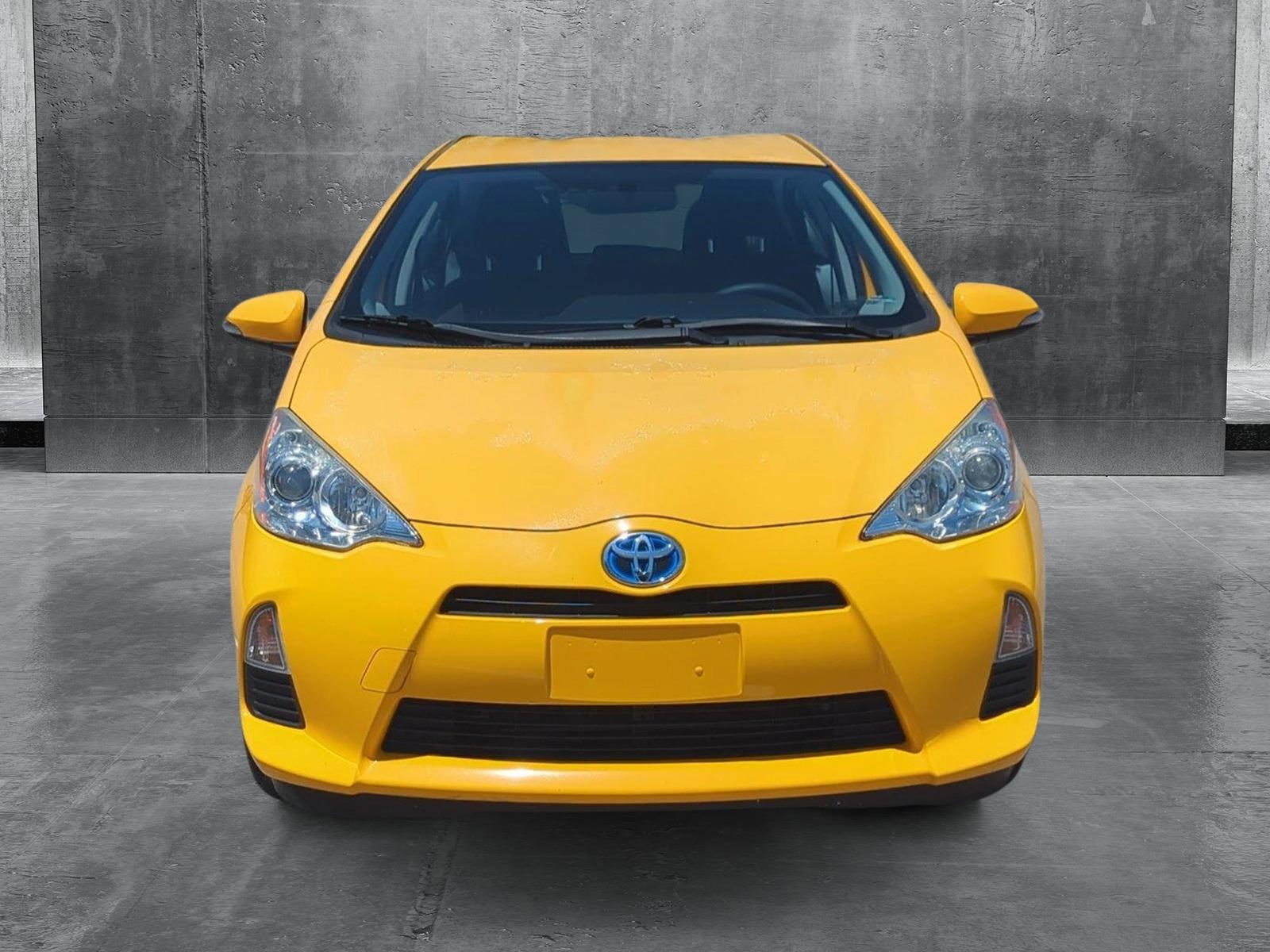 2014 Toyota Prius c Vehicle Photo in Ft. Myers, FL 33907