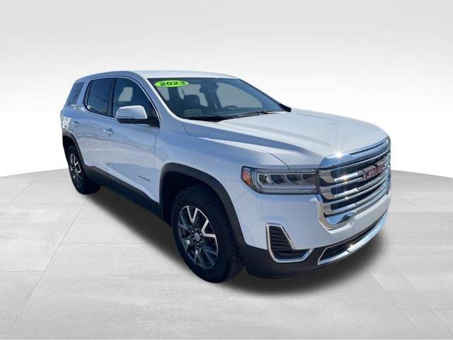 2023 GMC Acadia Vehicle Photo in MEDINA, OH 44256-9631