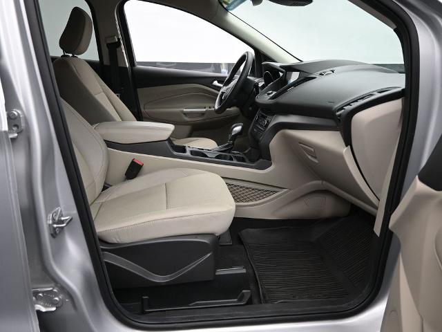 2019 Ford Escape Vehicle Photo in Cedar Rapids, IA 52402