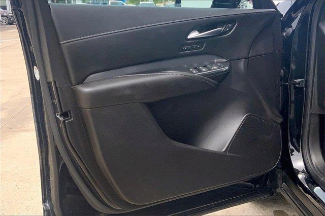 2024 Cadillac XT4 Vehicle Photo in TOPEKA, KS 66609-0000