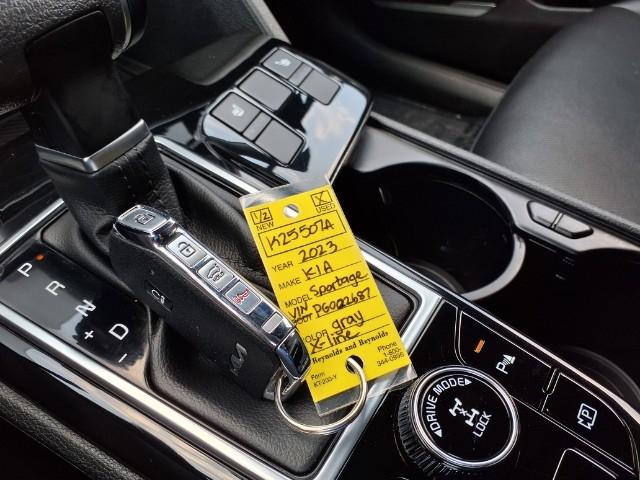 2023 Kia Sportage Vehicle Photo in Oshkosh, WI 54904