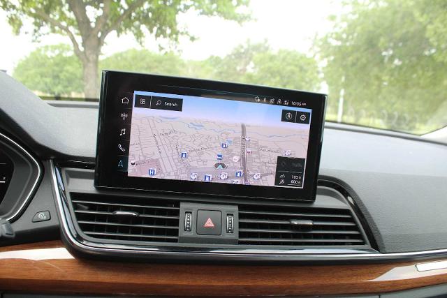 2022 Audi Q5 Vehicle Photo in HOUSTON, TX 77090