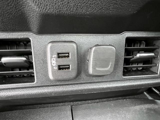 2021 Chevrolet Silverado 1500 Vehicle Photo in Roslyn, NY 11576