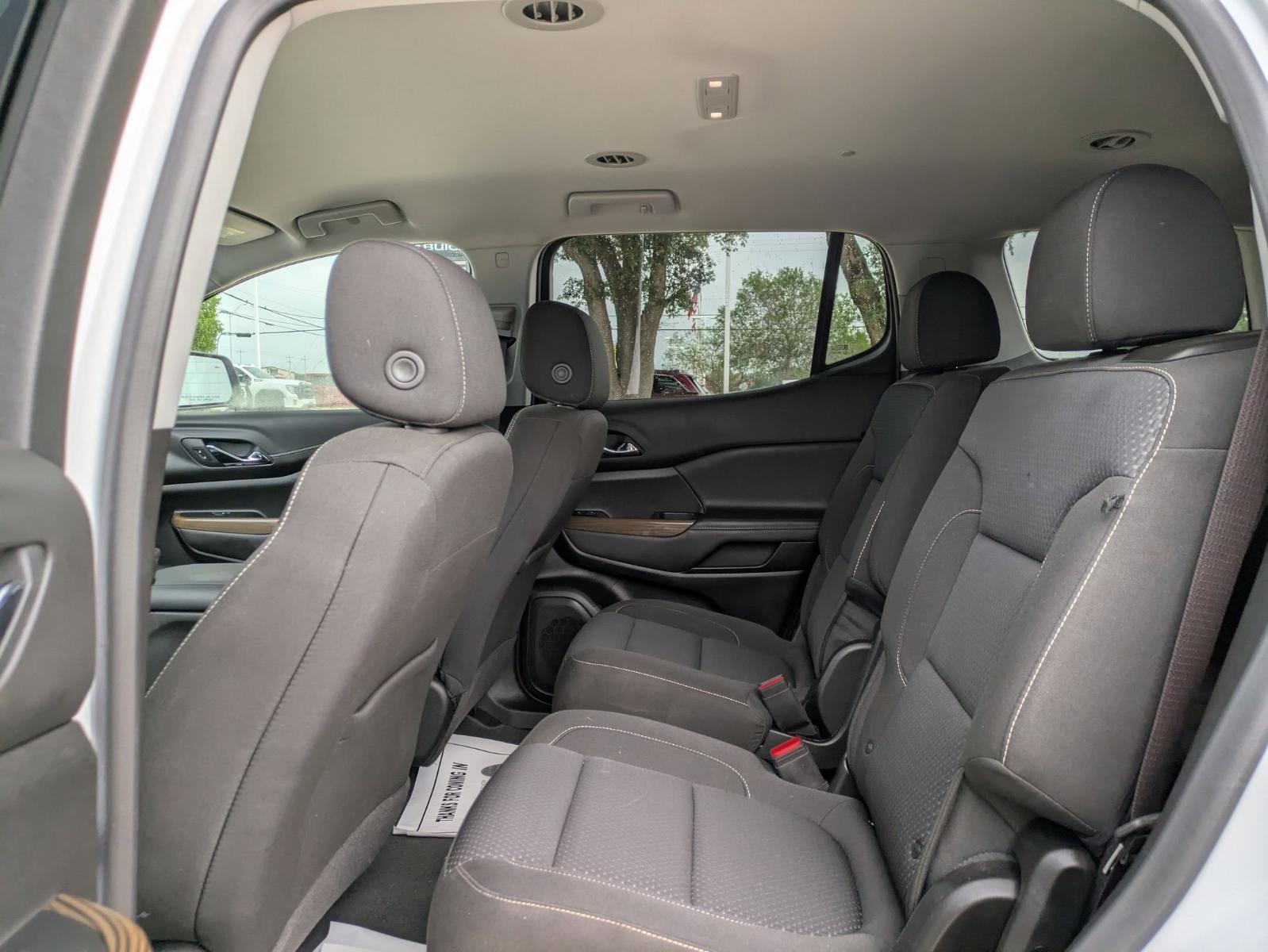 2023 GMC Acadia Vehicle Photo in SELMA, TX 78154-1460