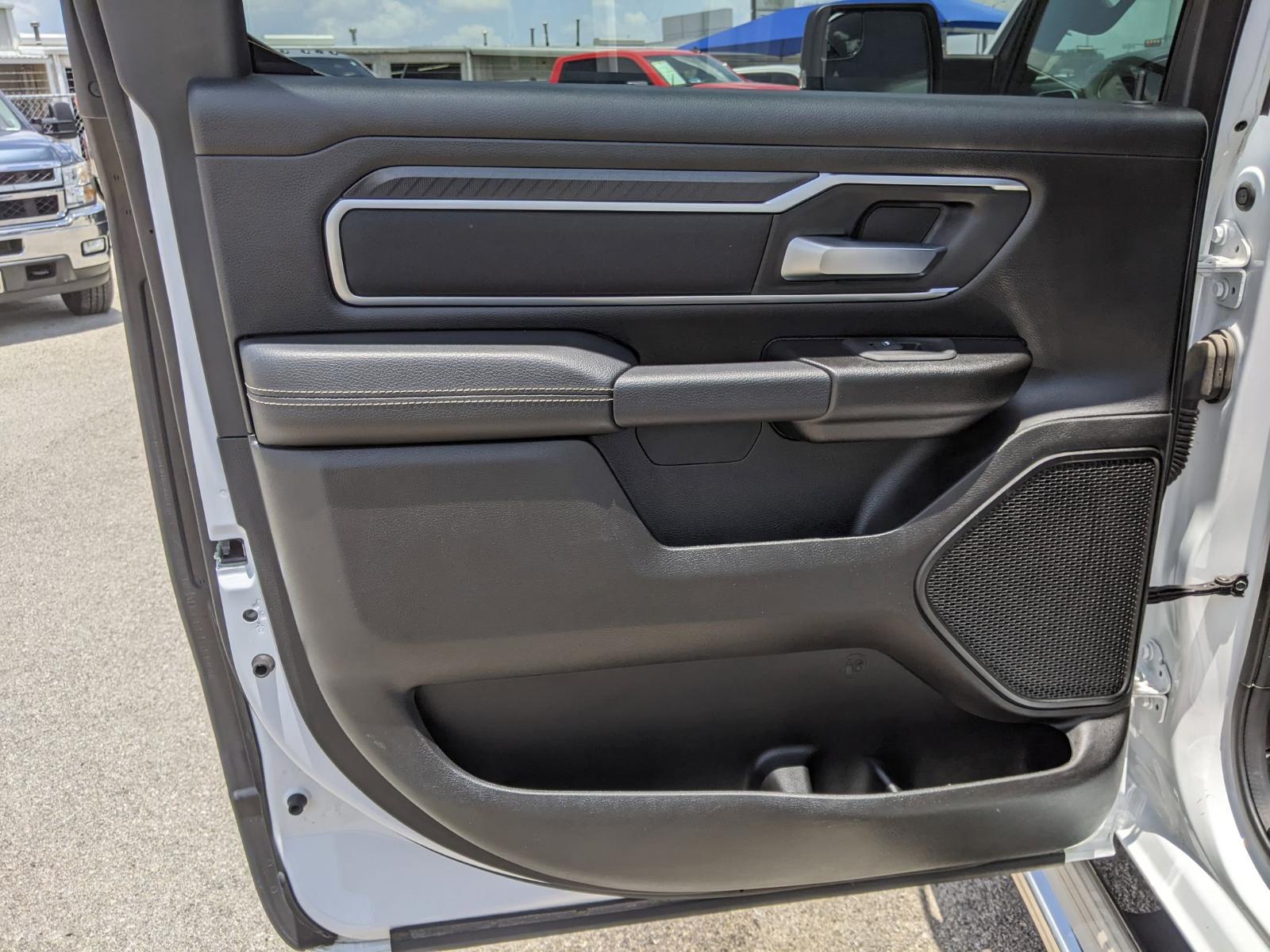 2025 Ram 1500 Vehicle Photo in Seguin, TX 78155