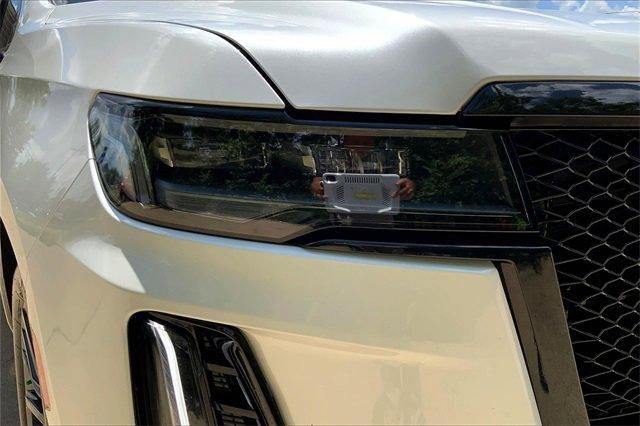 2023 Cadillac Escalade Vehicle Photo in KANSAS CITY, MO 64114-4545