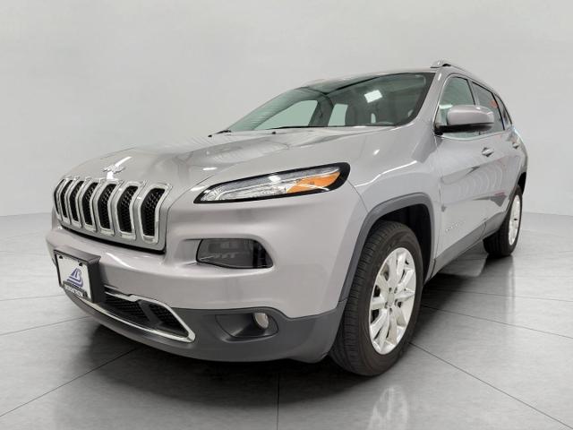 2016 Jeep Cherokee Vehicle Photo in Neenah, WI 54956