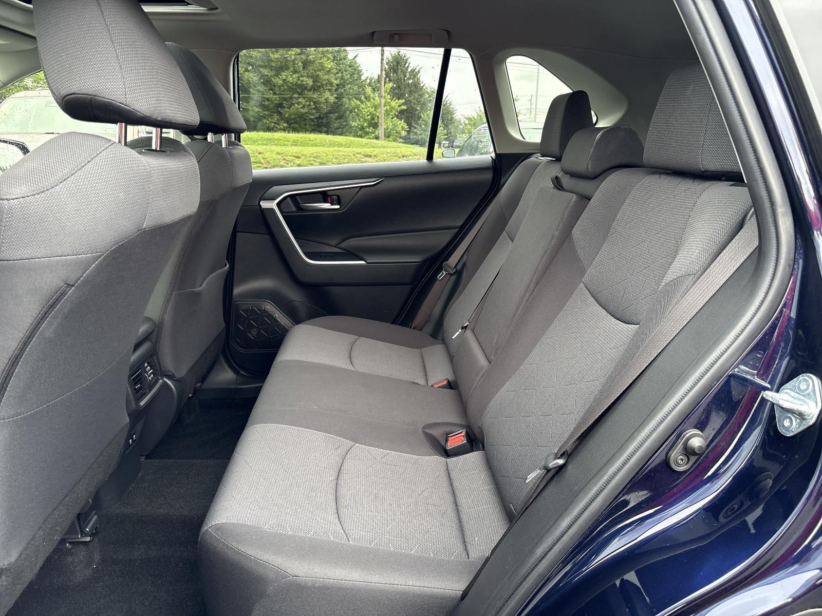2019 Toyota RAV4 Vehicle Photo in Mechanicsburg, PA 17050