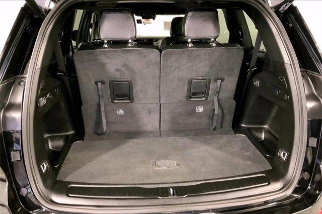 2024 Jeep Grand Cherokee L Vehicle Photo in INDEPENDENCE, MO 64055-1314