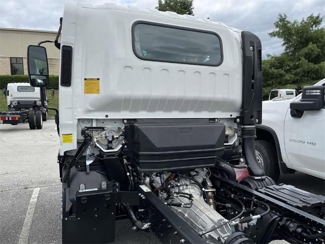 2025 Chevrolet Low Cab Forward 4500 Vehicle Photo in ALCOA, TN 37701-3235