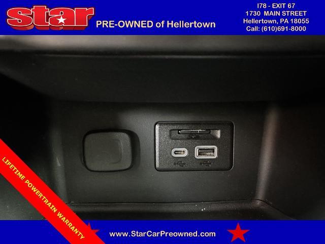 2020 GMC Acadia Vehicle Photo in Hellertown, PA 18055