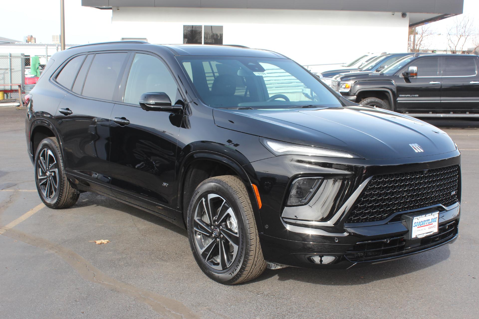 2025 Buick Enclave Vehicle Photo in AURORA, CO 80012-4011