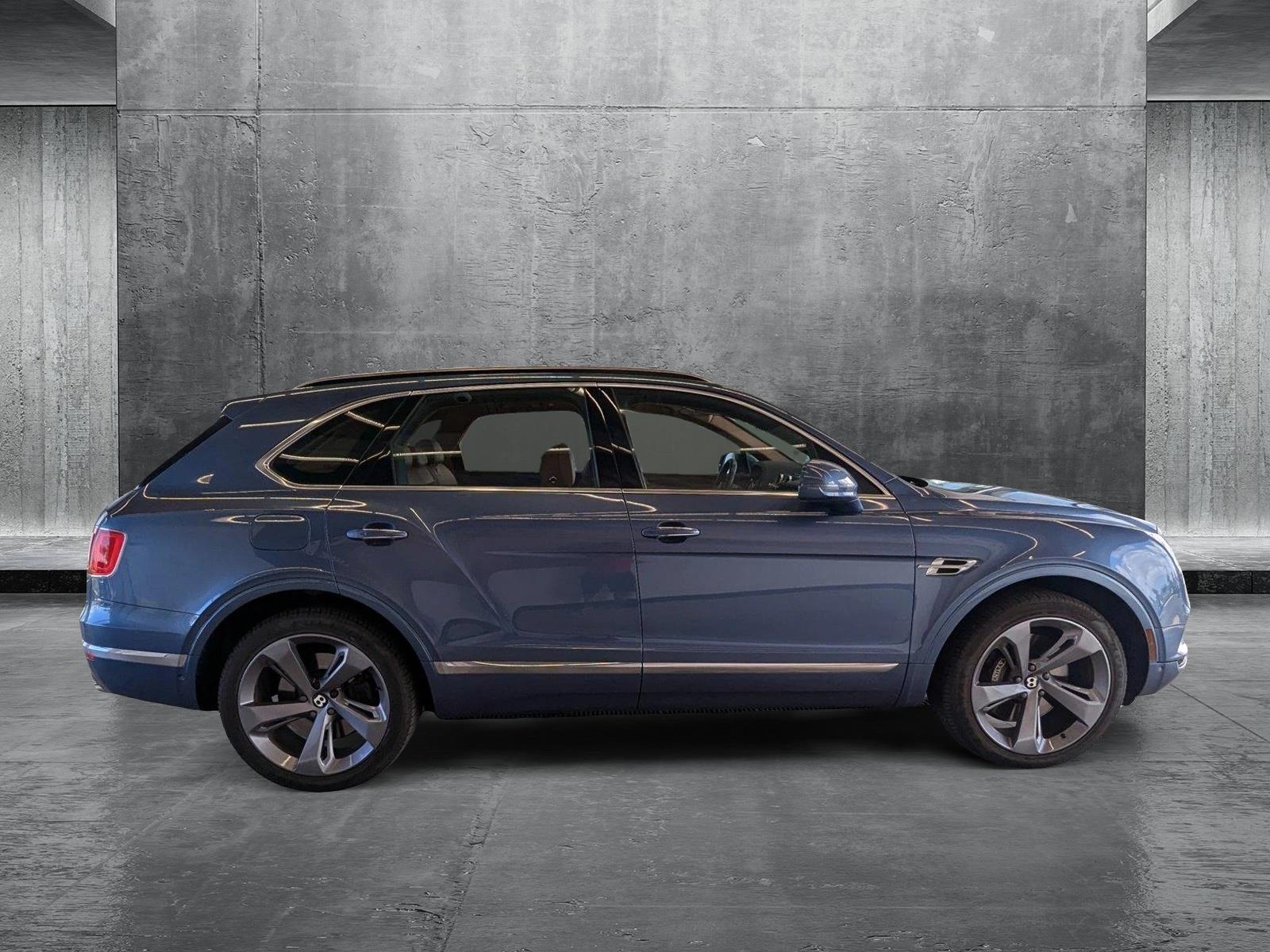 2019 Bentley Bentayga Vehicle Photo in Wesley Chapel, FL 33544