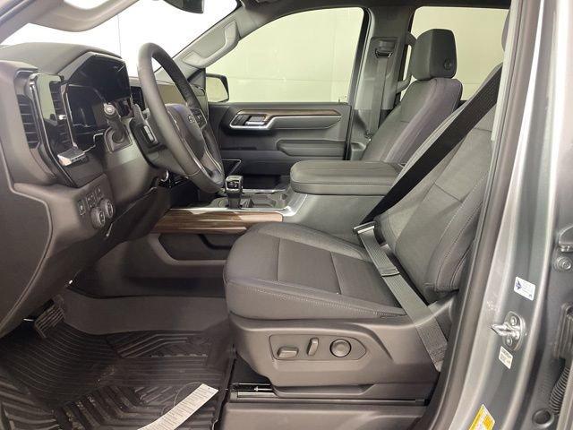 2025 Chevrolet Silverado 1500 Vehicle Photo in PHOENIX, AZ 85014-3381