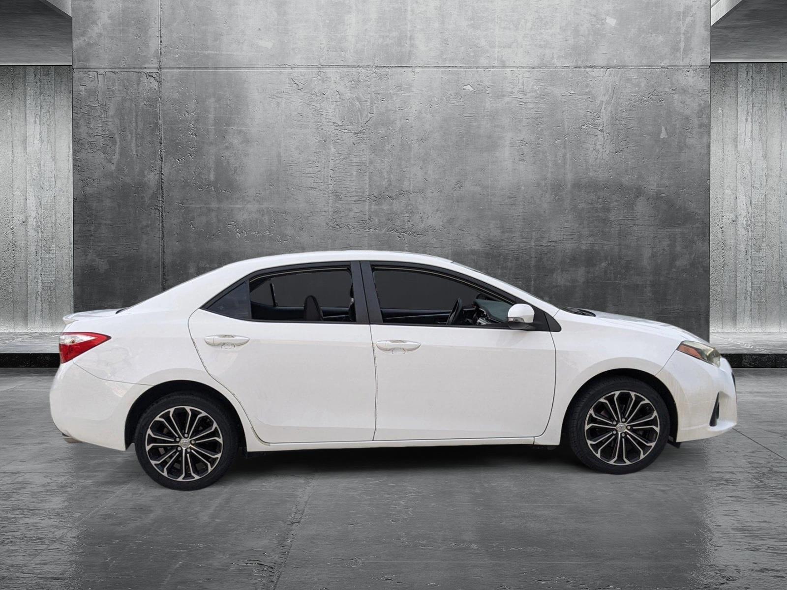 2015 Toyota Corolla Vehicle Photo in Davie, FL 33331