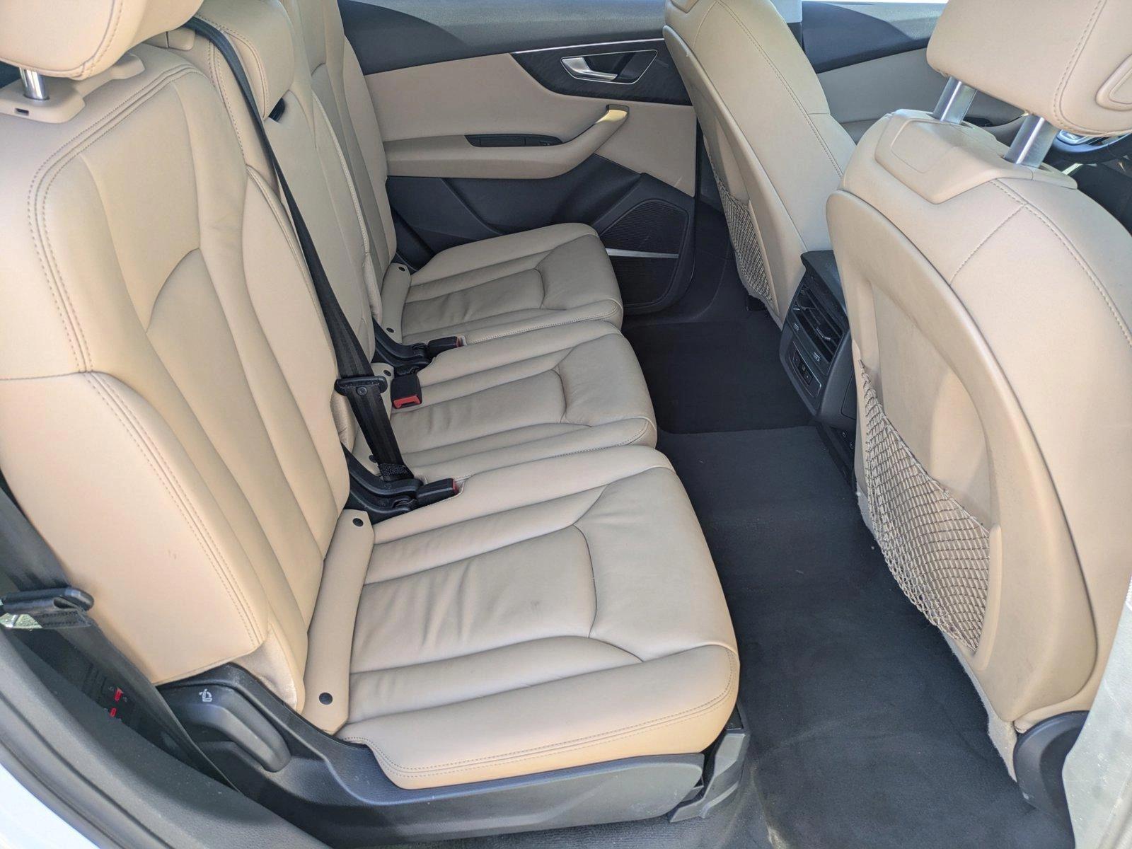 2021 Audi Q7 Vehicle Photo in Sarasota, FL 34231