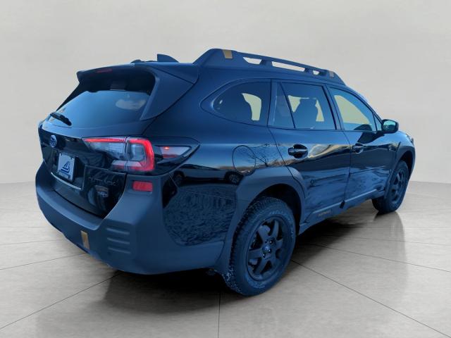 2025 Subaru Outback Vehicle Photo in Green Bay, WI 54304