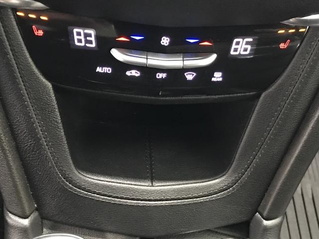 2021 Cadillac XT5 Vehicle Photo in GREEN BAY, WI 54303-3330