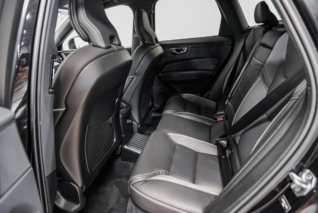 2020 Volvo XC60 Vehicle Photo in Akron, OH 44312