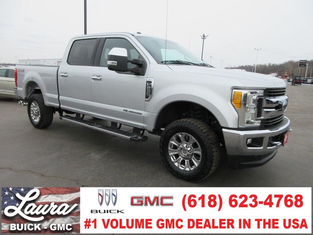 Used 2017 Ford F-250 Super Duty XLT with VIN 1FT7W2BT3HEB40705 for sale in Collinsville, IL