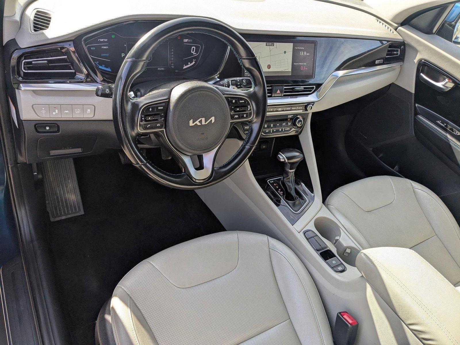 2022 Kia Niro Vehicle Photo in Spokane Valley, WA 99212