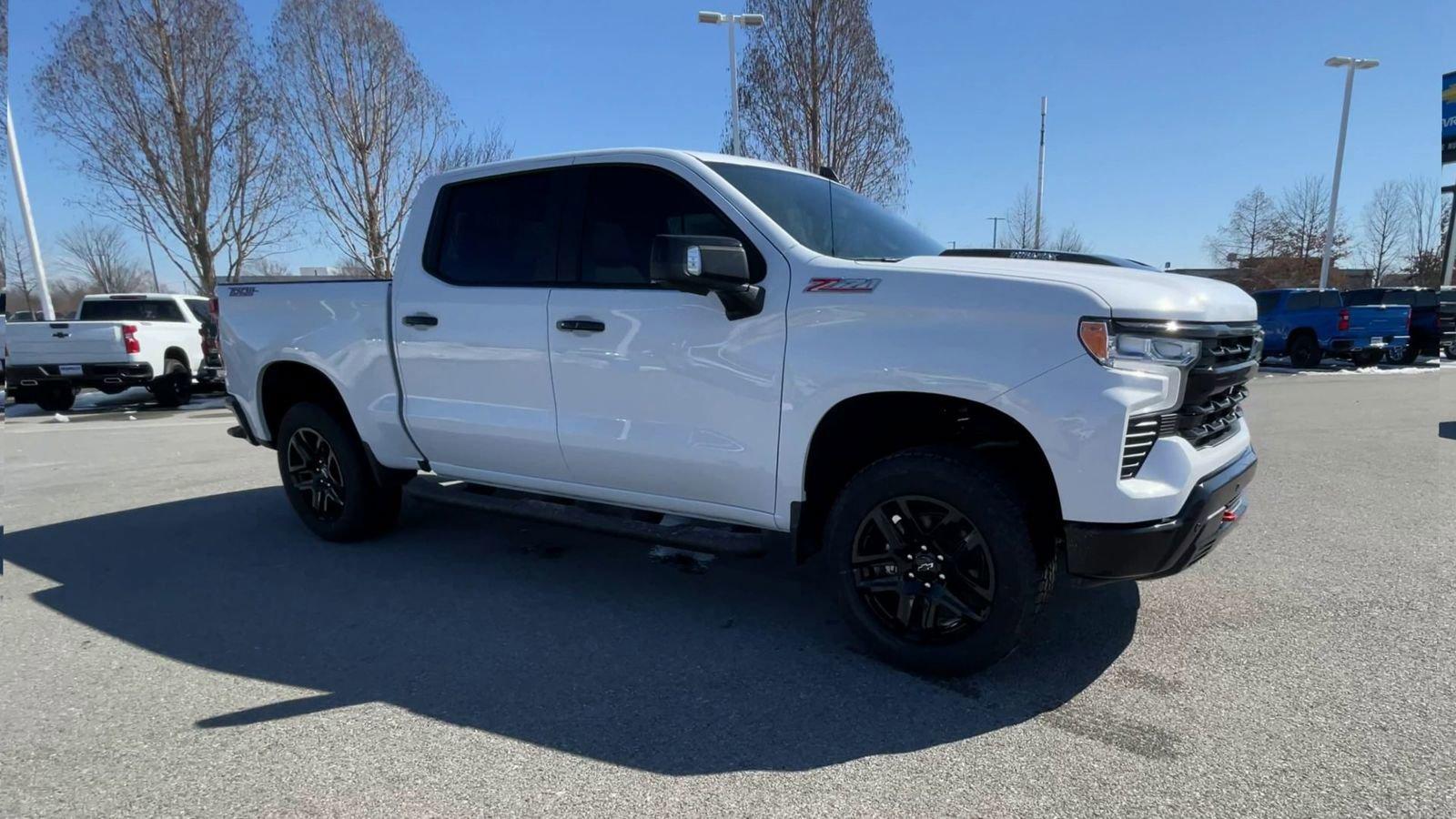 2025 Chevrolet Silverado 1500 Vehicle Photo in BENTONVILLE, AR 72712-4322