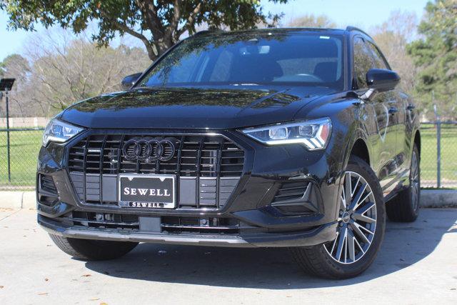 2024 Audi Q3 Vehicle Photo in HOUSTON, TX 77090