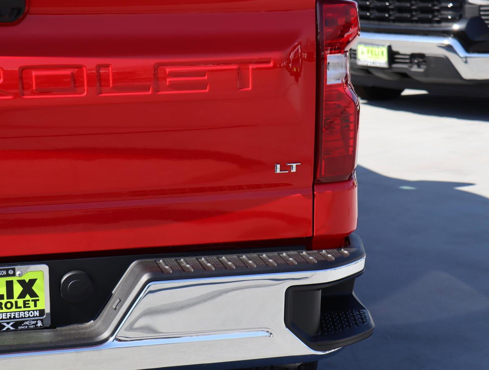 2025 Chevrolet Silverado 1500 Vehicle Photo in LOS ANGELES, CA 90007-3794