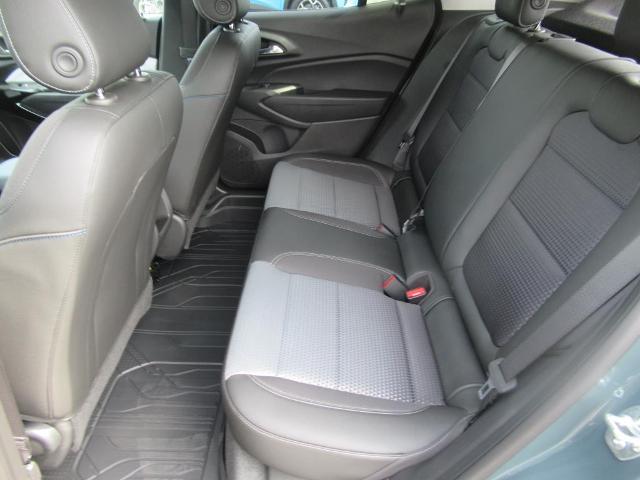 2025 Chevrolet Trax Vehicle Photo in LEESBURG, FL 34788-4022